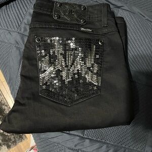EUC CUTE MISS ME BLING SKINNY JEANS SIZE 32/33